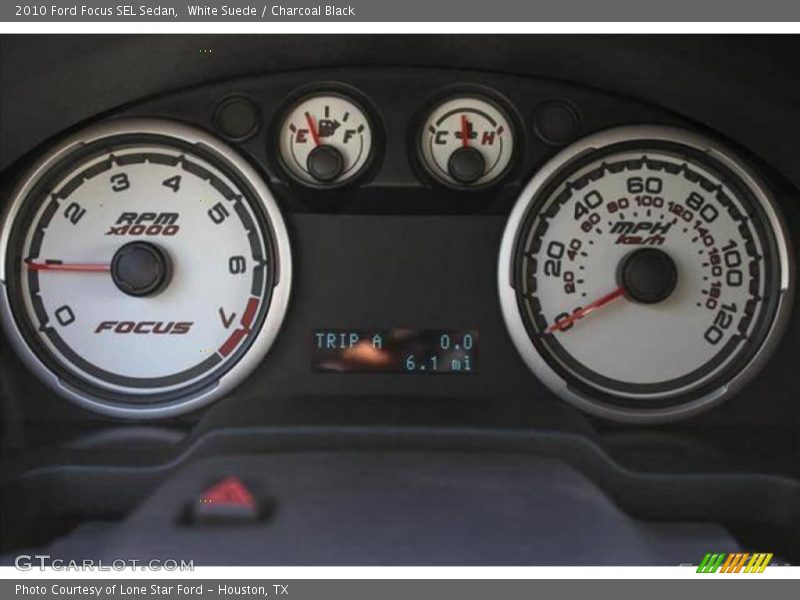 White Suede / Charcoal Black 2010 Ford Focus SEL Sedan