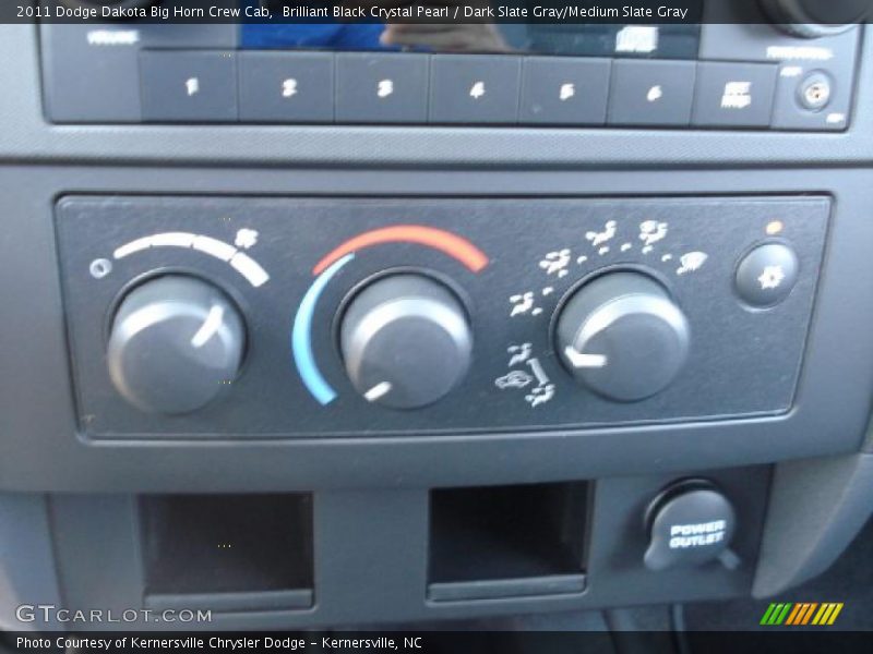 Brilliant Black Crystal Pearl / Dark Slate Gray/Medium Slate Gray 2011 Dodge Dakota Big Horn Crew Cab