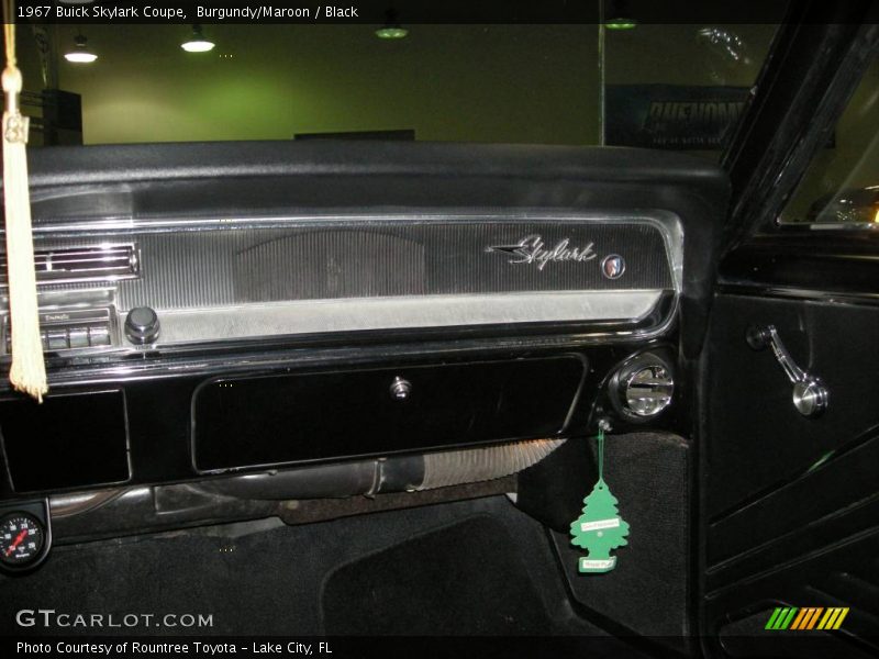 Burgundy/Maroon / Black 1967 Buick Skylark Coupe