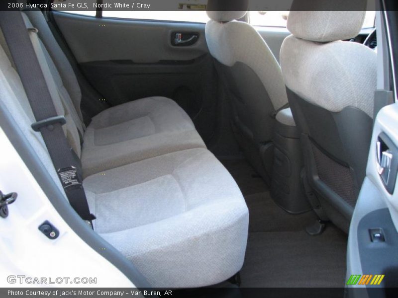 Nordic White / Gray 2006 Hyundai Santa Fe GLS