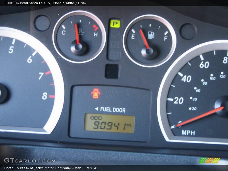 Nordic White / Gray 2006 Hyundai Santa Fe GLS