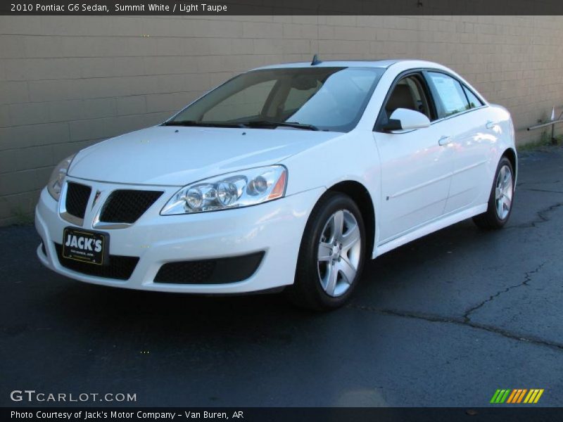 Summit White / Light Taupe 2010 Pontiac G6 Sedan
