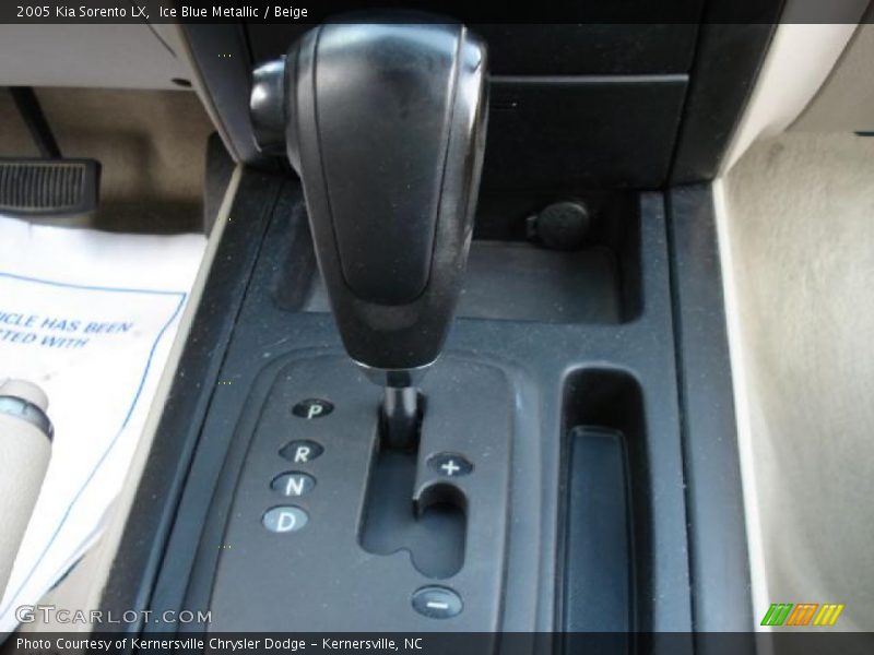 Ice Blue Metallic / Beige 2005 Kia Sorento LX