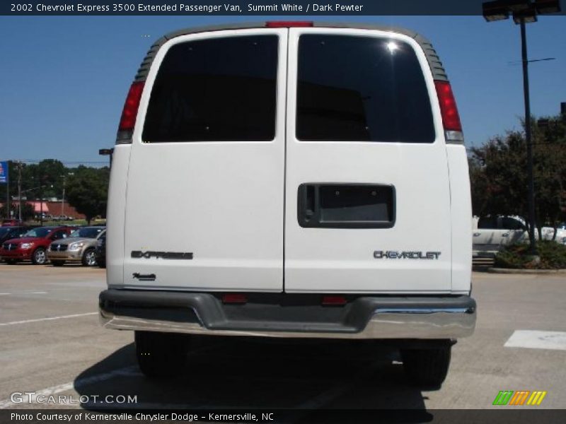 Summit White / Dark Pewter 2002 Chevrolet Express 3500 Extended Passenger Van