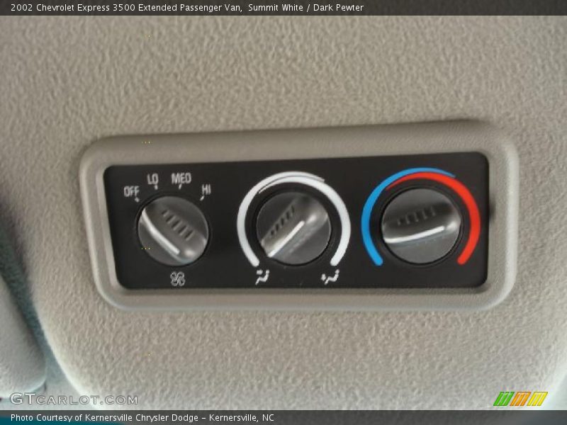 Summit White / Dark Pewter 2002 Chevrolet Express 3500 Extended Passenger Van