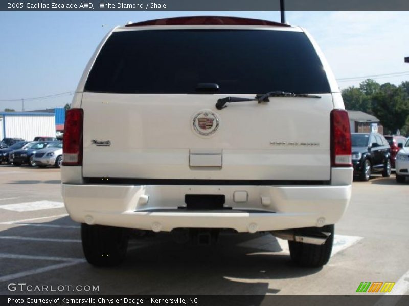 White Diamond / Shale 2005 Cadillac Escalade AWD