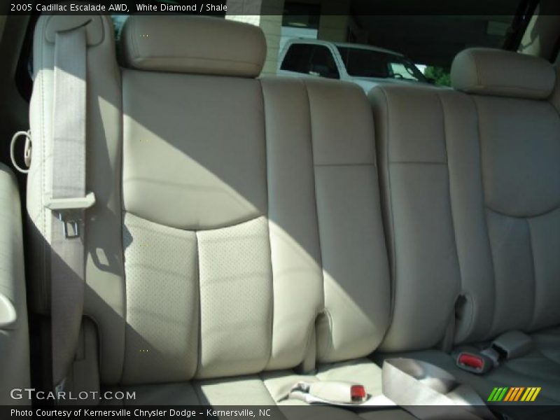 White Diamond / Shale 2005 Cadillac Escalade AWD
