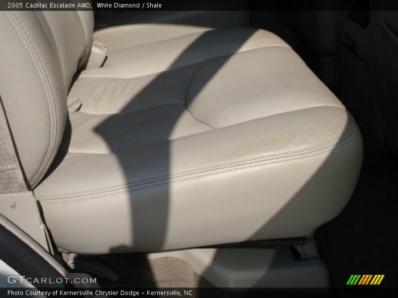 White Diamond / Shale 2005 Cadillac Escalade AWD