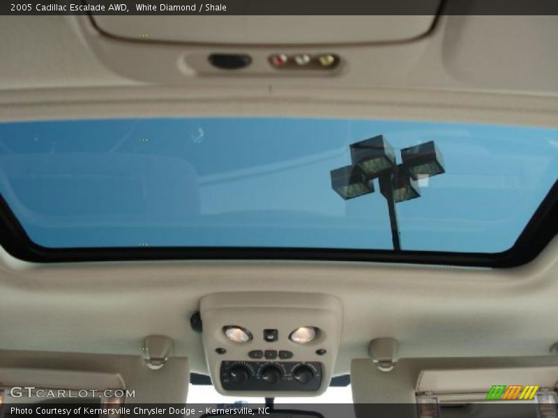 White Diamond / Shale 2005 Cadillac Escalade AWD