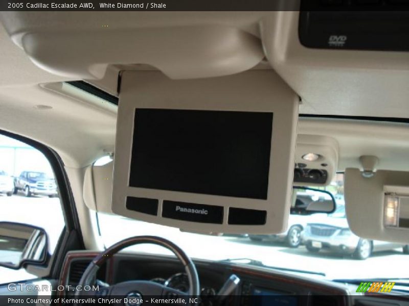 White Diamond / Shale 2005 Cadillac Escalade AWD