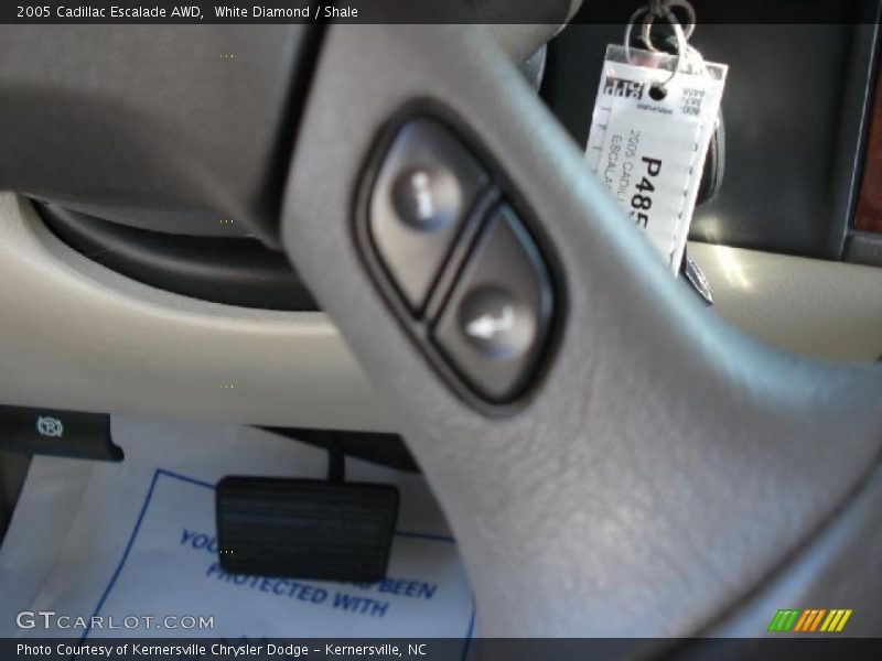 White Diamond / Shale 2005 Cadillac Escalade AWD
