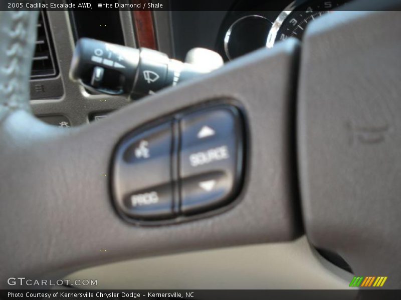 White Diamond / Shale 2005 Cadillac Escalade AWD