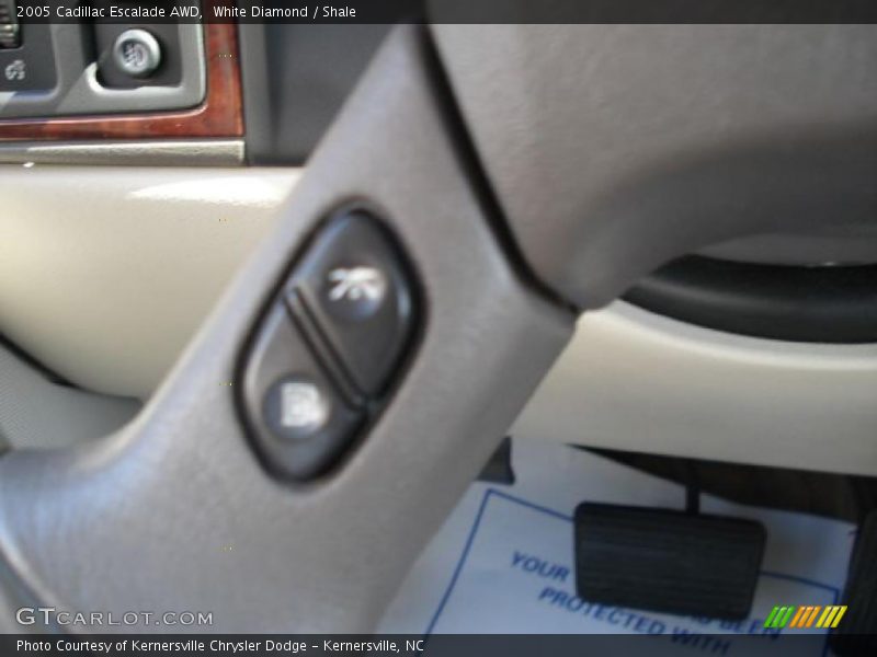 White Diamond / Shale 2005 Cadillac Escalade AWD