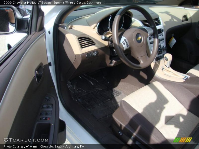 Summit White / Cocoa/Cashmere 2009 Chevrolet Malibu LT Sedan