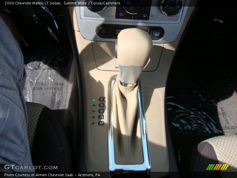 Summit White / Cocoa/Cashmere 2009 Chevrolet Malibu LT Sedan