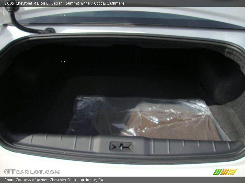 Summit White / Cocoa/Cashmere 2009 Chevrolet Malibu LT Sedan