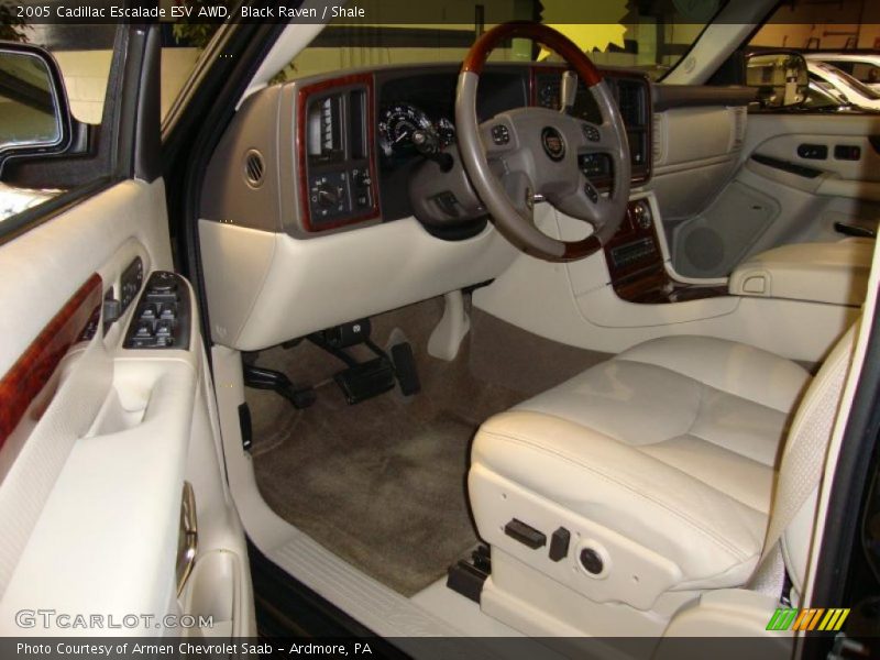 Black Raven / Shale 2005 Cadillac Escalade ESV AWD