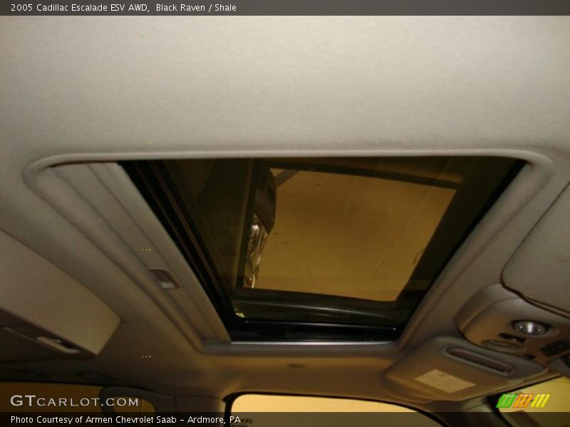 Black Raven / Shale 2005 Cadillac Escalade ESV AWD