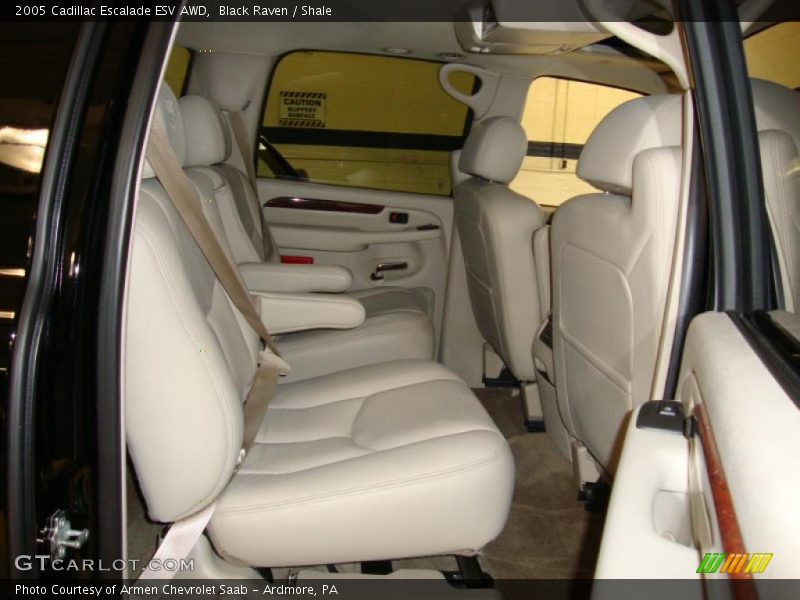 Black Raven / Shale 2005 Cadillac Escalade ESV AWD
