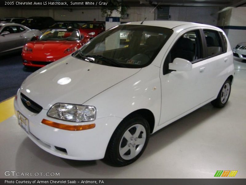 Summit White / Gray 2005 Chevrolet Aveo LS Hatchback