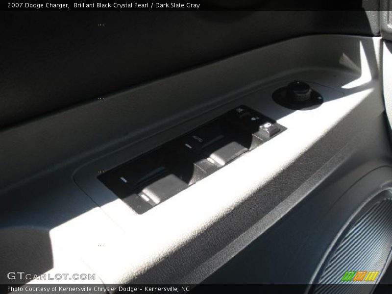 Brilliant Black Crystal Pearl / Dark Slate Gray 2007 Dodge Charger
