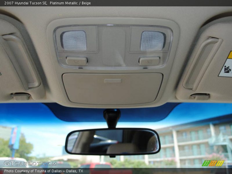 Platinum Metallic / Beige 2007 Hyundai Tucson SE