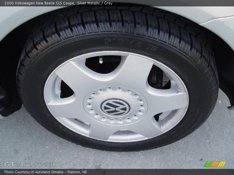 Silver Metallic / Grey 2000 Volkswagen New Beetle GLS Coupe