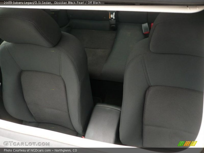 Obsidian Black Pearl / Off Black 2009 Subaru Legacy 2.5i Sedan