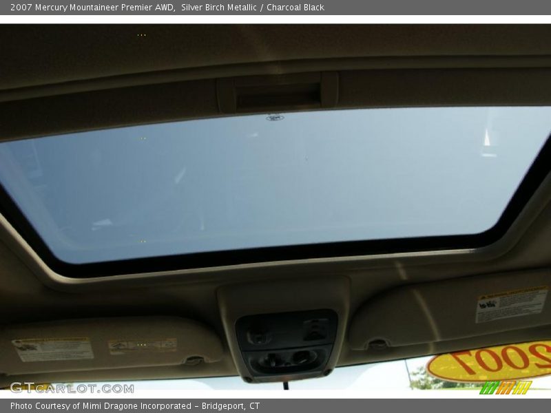 Silver Birch Metallic / Charcoal Black 2007 Mercury Mountaineer Premier AWD