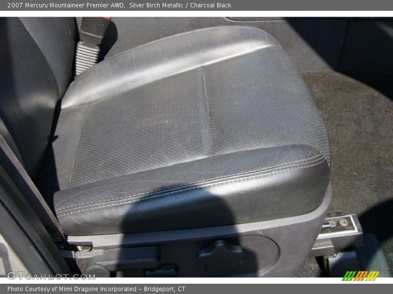 Silver Birch Metallic / Charcoal Black 2007 Mercury Mountaineer Premier AWD