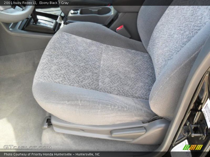 Ebony Black / Gray 2001 Isuzu Rodeo LS