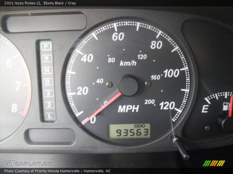 Ebony Black / Gray 2001 Isuzu Rodeo LS