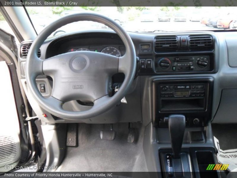 Ebony Black / Gray 2001 Isuzu Rodeo LS