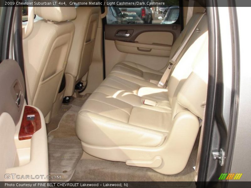 Greystone Metallic / Light Cashmere/Dark Cashmere 2009 Chevrolet Suburban LT 4x4