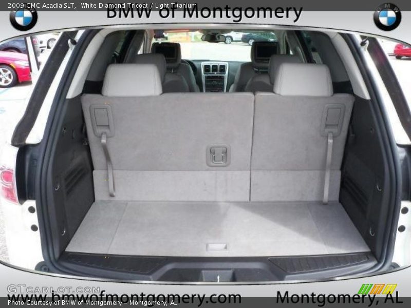 White Diamond Tricoat / Light Titanium 2009 GMC Acadia SLT