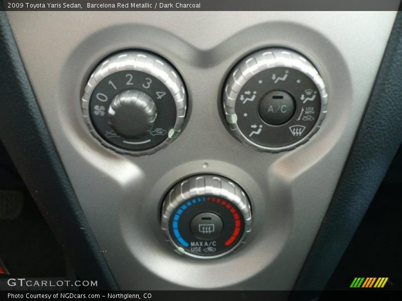 Barcelona Red Metallic / Dark Charcoal 2009 Toyota Yaris Sedan
