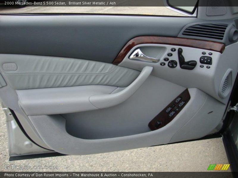 Brilliant Silver Metallic / Ash 2000 Mercedes-Benz S 500 Sedan