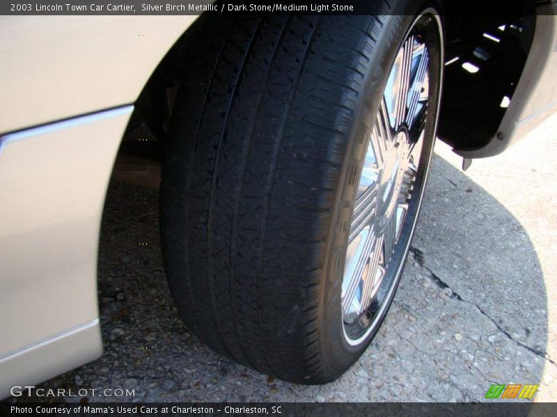 Silver Birch Metallic / Dark Stone/Medium Light Stone 2003 Lincoln Town Car Cartier