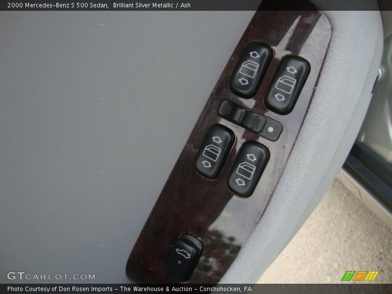 Brilliant Silver Metallic / Ash 2000 Mercedes-Benz S 500 Sedan