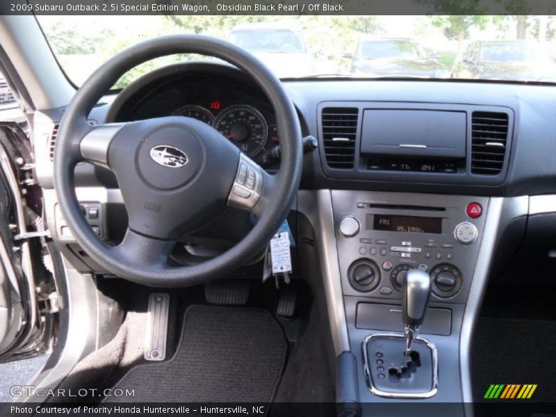 Obsidian Black Pearl / Off Black 2009 Subaru Outback 2.5i Special Edition Wagon
