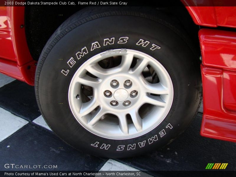 Flame Red / Dark Slate Gray 2003 Dodge Dakota Stampede Club Cab
