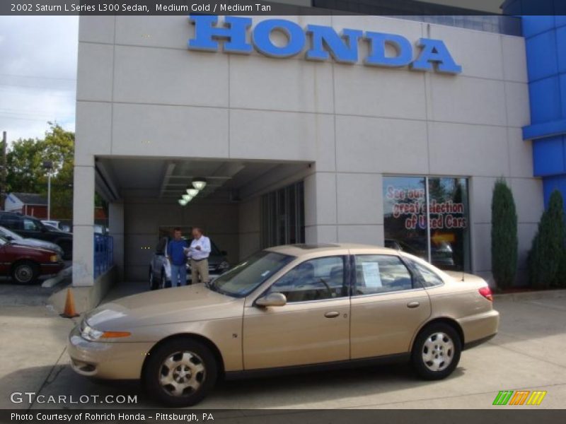 Medium Gold / Medium Tan 2002 Saturn L Series L300 Sedan