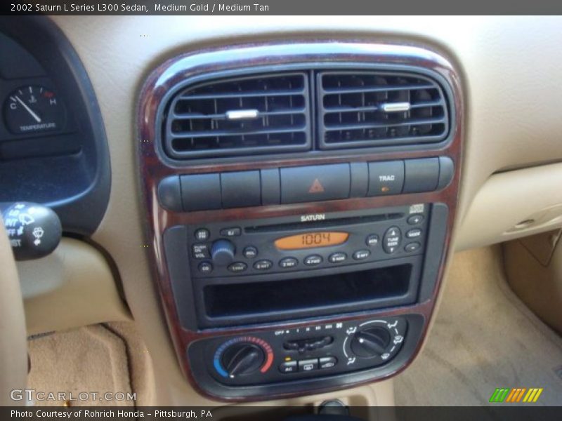Medium Gold / Medium Tan 2002 Saturn L Series L300 Sedan
