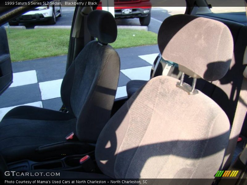 Blackberry / Black 1999 Saturn S Series SL2 Sedan