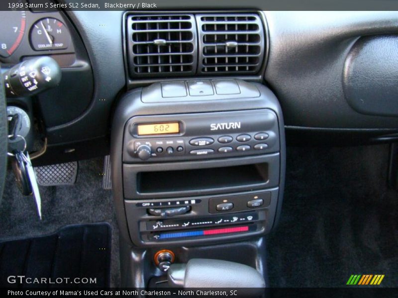 Blackberry / Black 1999 Saturn S Series SL2 Sedan