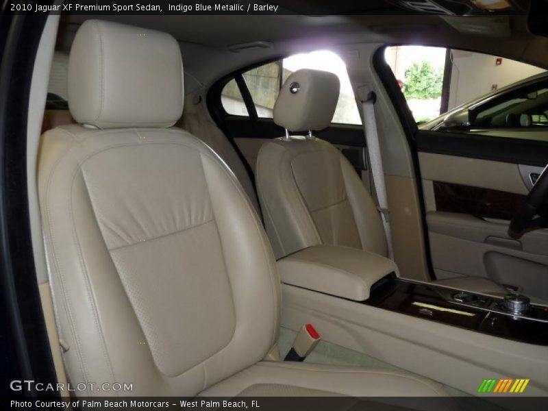 Indigo Blue Metallic / Barley 2010 Jaguar XF Premium Sport Sedan