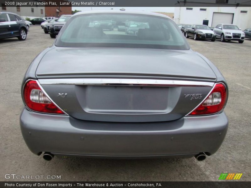 Lunar Grey Metallic / Charcoal 2008 Jaguar XJ Vanden Plas