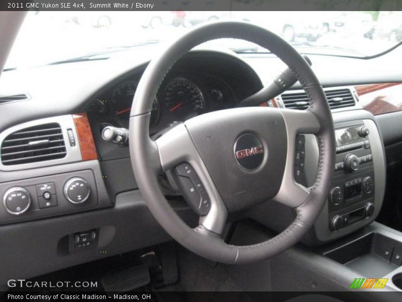 Summit White / Ebony 2011 GMC Yukon SLE 4x4