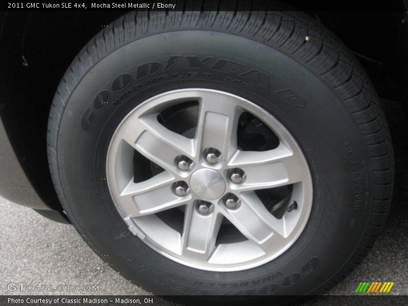 Mocha Steel Metallic / Ebony 2011 GMC Yukon SLE 4x4