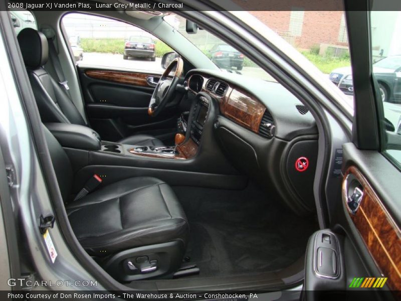 Lunar Grey Metallic / Charcoal 2008 Jaguar XJ Vanden Plas